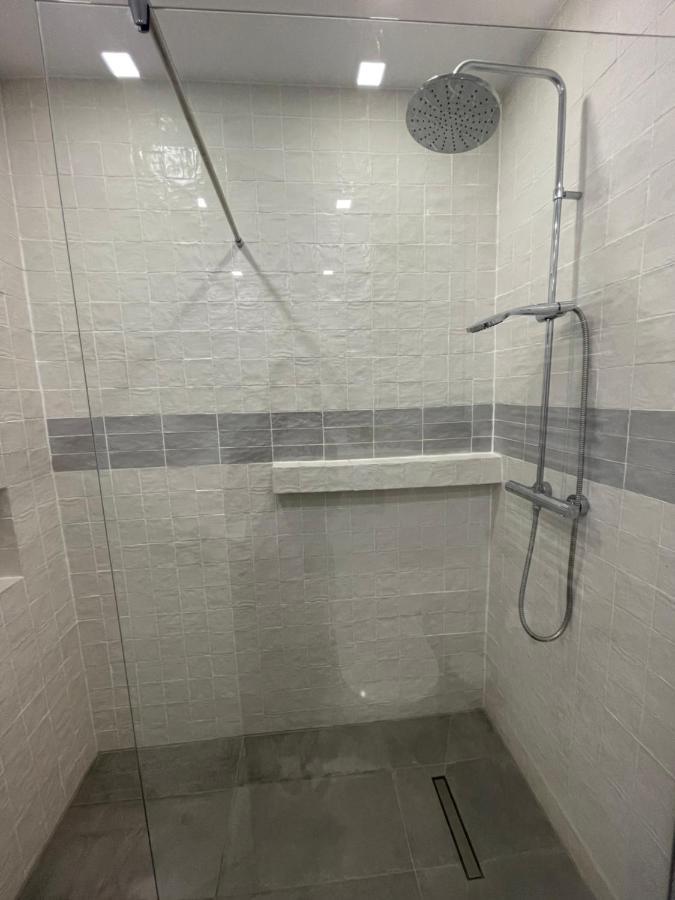 Cozy 1 Bedroom Apartment ออราแด ภายนอก รูปภาพ